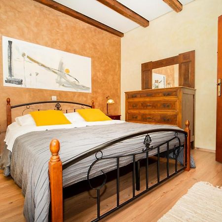 Villa House Luce Krapan Exterior foto
